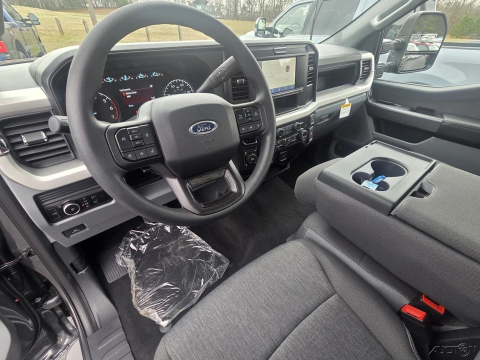 2026 Ford Super Duty 5th Gen - Image 8 of 21