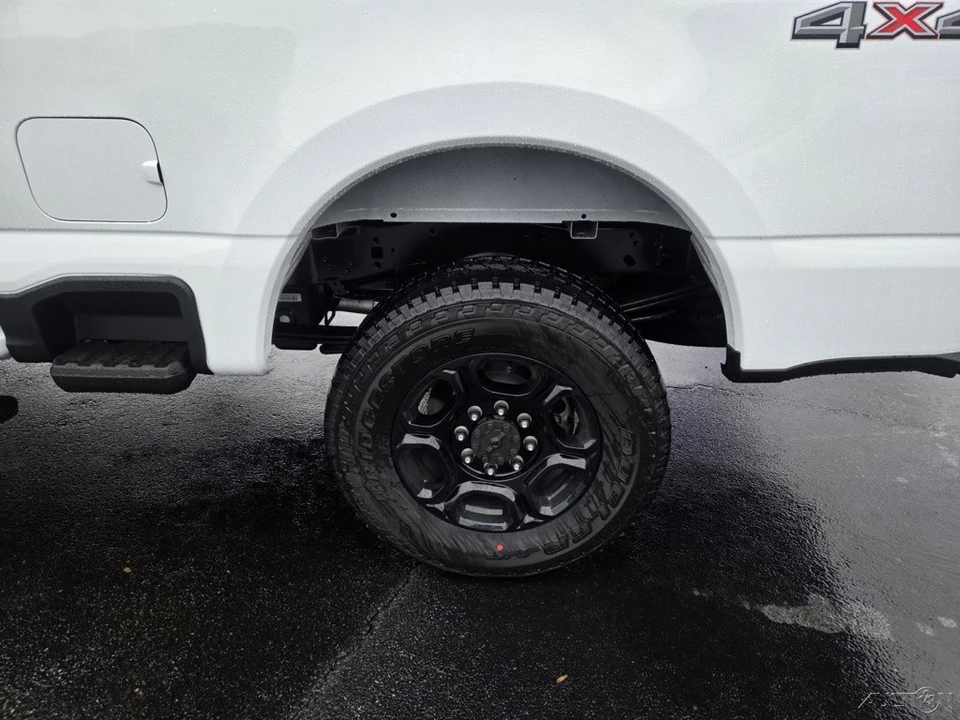 2026 Ford Super Duty 5th Gen - Image 4 of 21