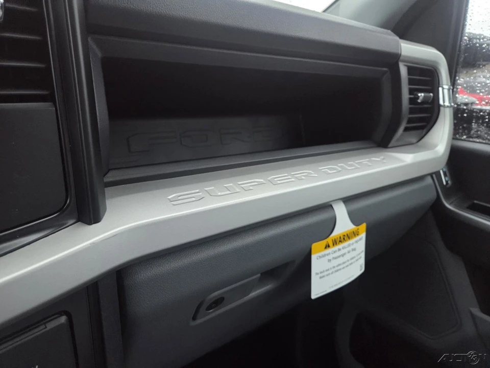 2026 Ford Super Duty 5th Gen - Image 17 of 21