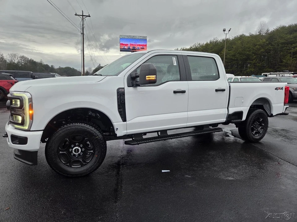 2026 Ford Super Duty 5th Gen - Image 2 of 21