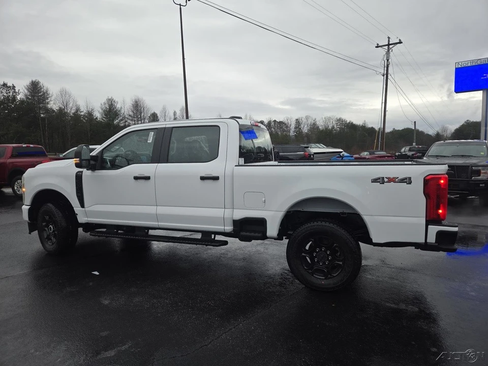 2026 Ford Super Duty 5th Gen - Image 18 of 21