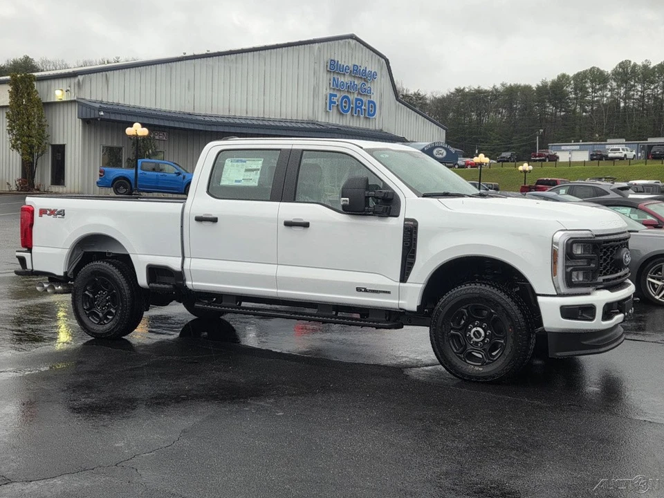 2026 Ford Super Duty 5th Gen - Image 2 of 21