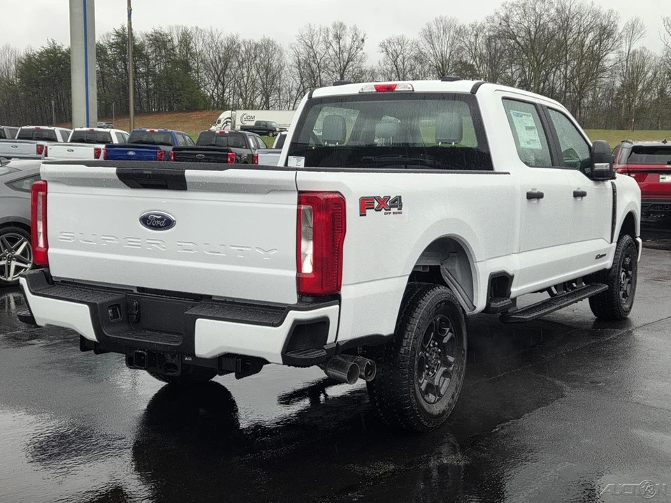 2026 Ford Super Duty 5th Gen - Image 15 of 21