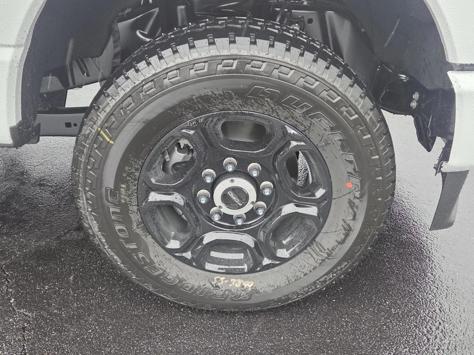 2026 Ford Super Duty 5th Gen - Image 11 of 21