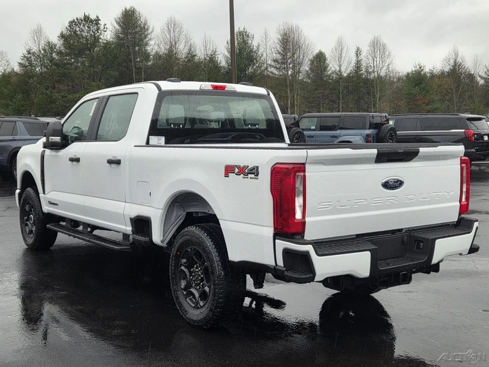 2026 Ford Super Duty 5th Gen - Image 18 of 21