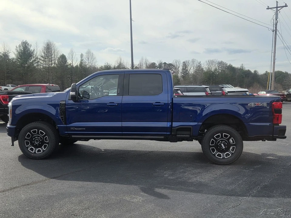 2026 Ford Super Duty 5th Gen - Image 15 of 21