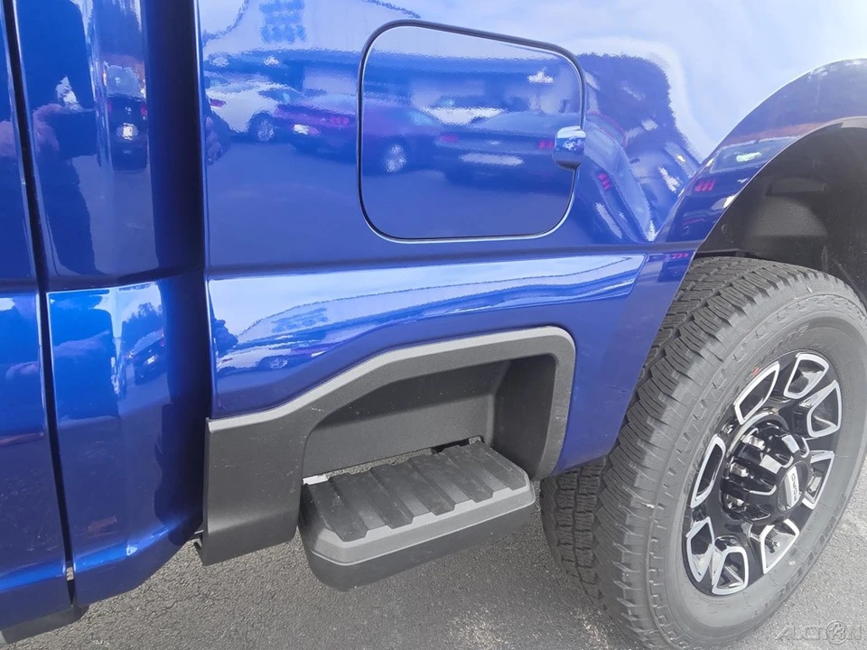 2026 Ford Super Duty 5th Gen - Image 16 of 21