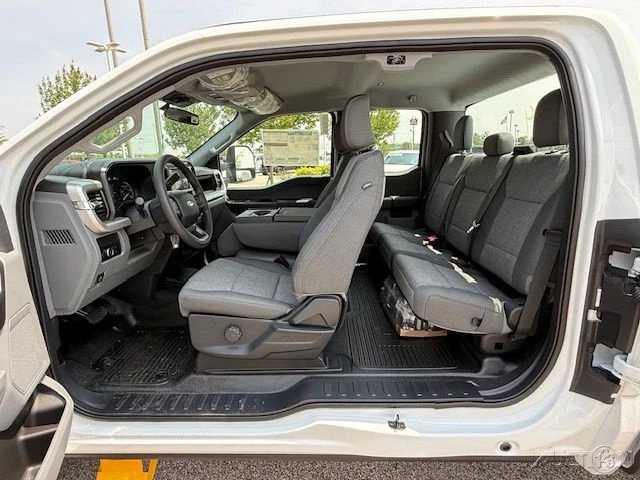 2026 Ford Super Duty 5th Gen - Image 17 of 21