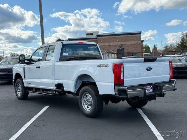 2026 Ford Super Duty 5th Gen - Image 3 of 12