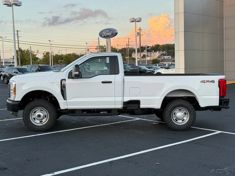 2026 Ford Super Duty 5th Gen - Image 2 of 12