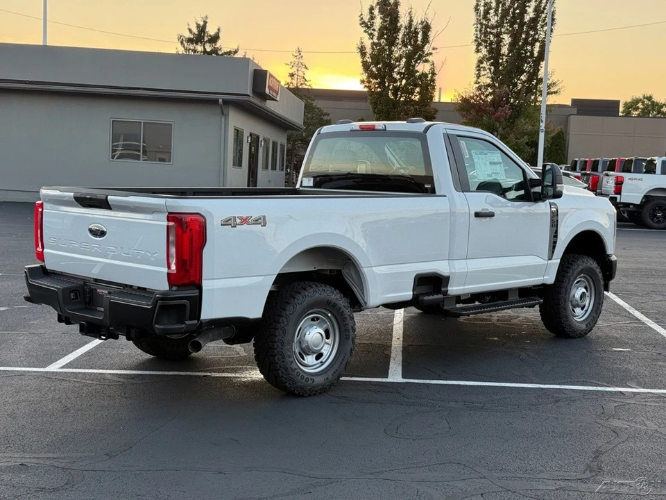 2026 Ford Super Duty 5th Gen - Image 6 of 12