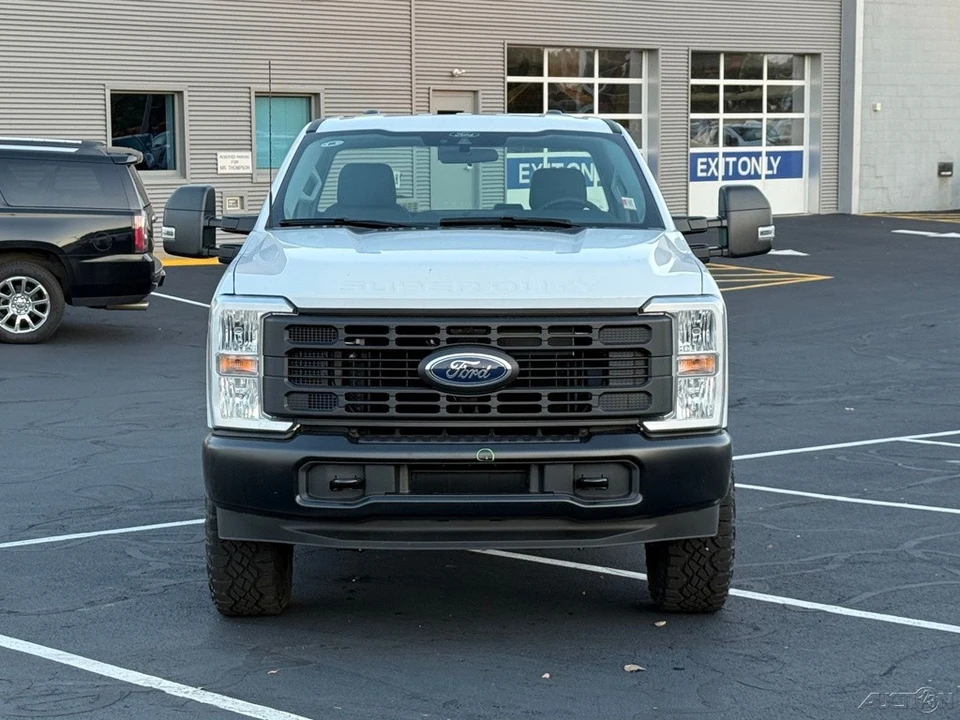 2026 Ford Super Duty 5th Gen - Image 10 of 12