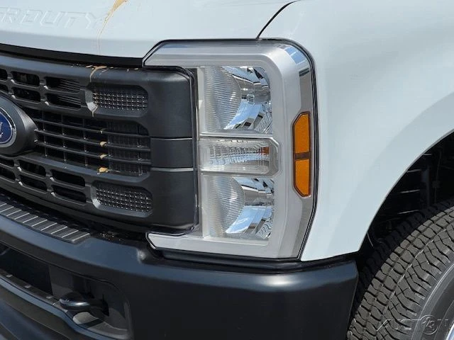 2026 Ford Super Duty 5th Gen - Image 11 of 12