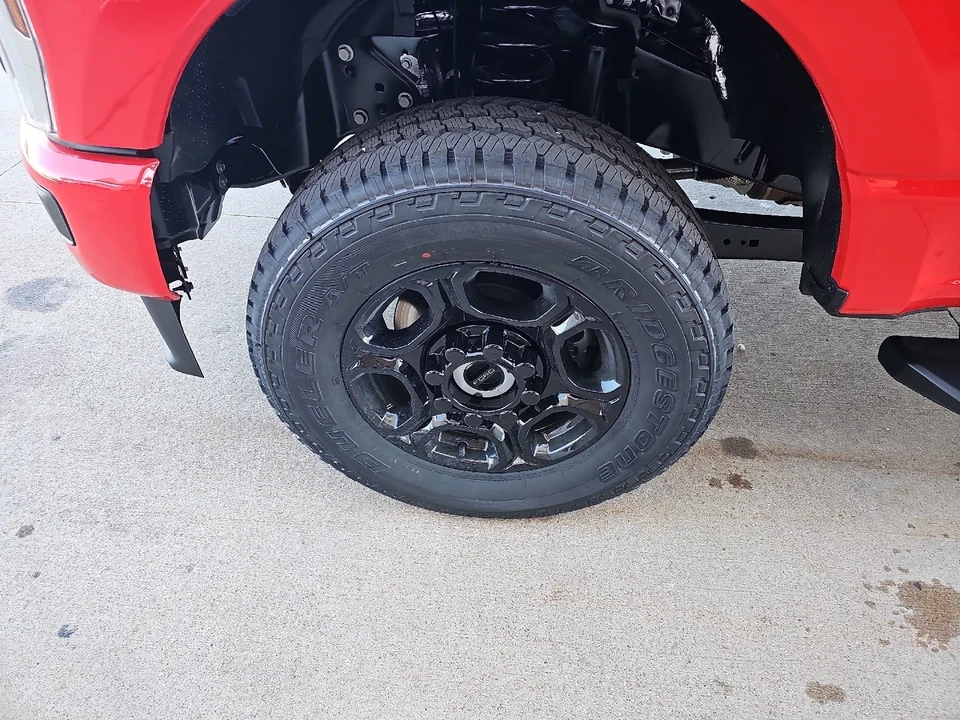 2026 Ford Super Duty 5th Gen - Image 21 of 21