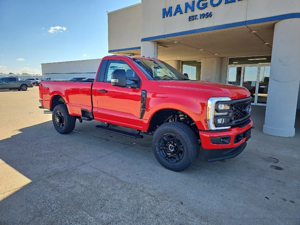 2026 Ford Super Duty 5th Gen - Image 2 of 21