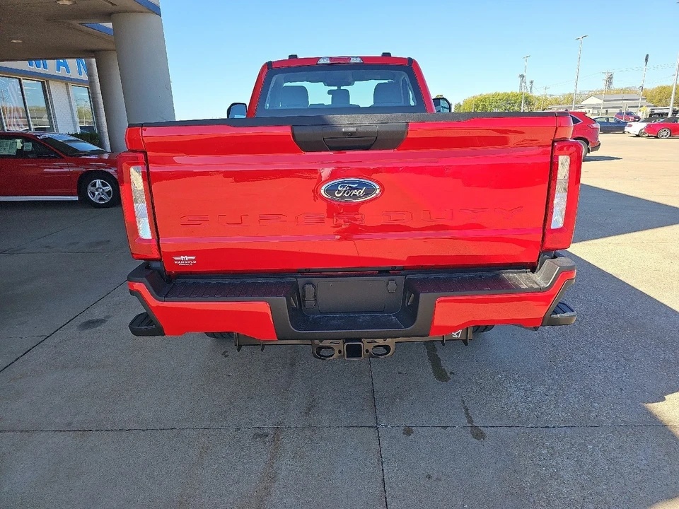2026 Ford Super Duty 5th Gen - Image 14 of 21