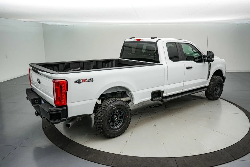 2026 Ford Super Duty 5th Gen - Image 5 of 21