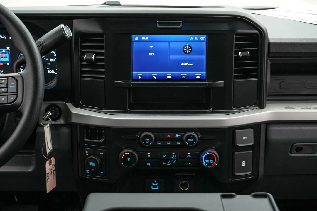 2026 Ford Super Duty 5th Gen - Image 17 of 21