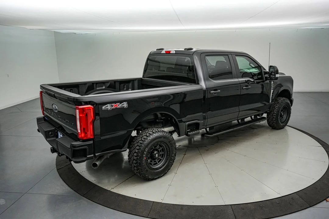 2026 Ford Super Duty 5th Gen - Image 5 of 21