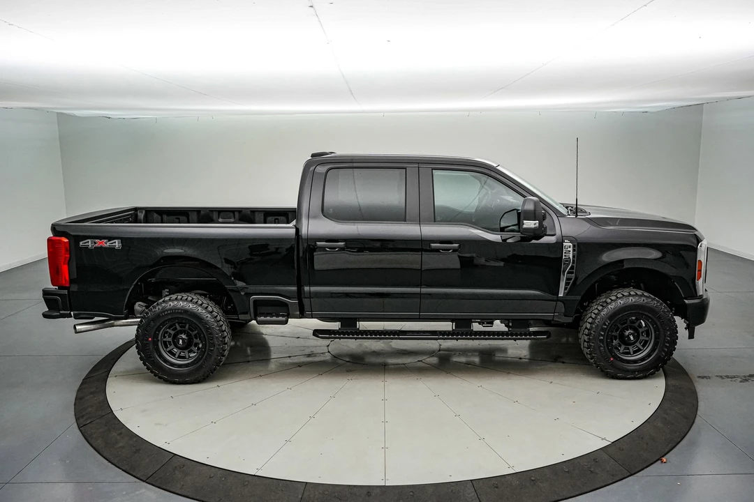 2026 Ford Super Duty 5th Gen - Image 4 of 21