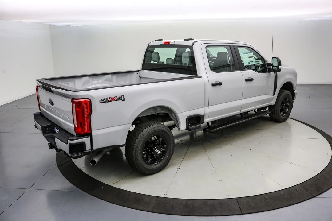 2026 Ford Super Duty 5th Gen - Image 5 of 21