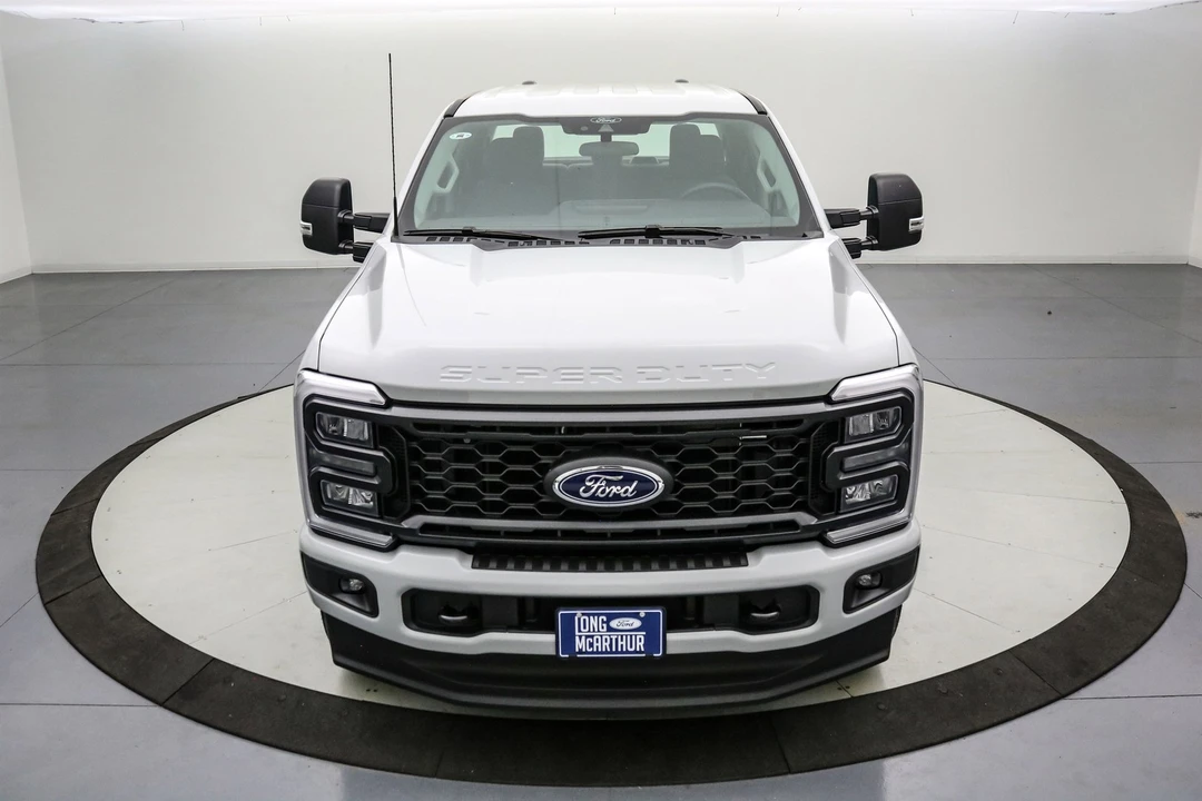 2026 Ford Super Duty 5th Gen - Image 11 of 21