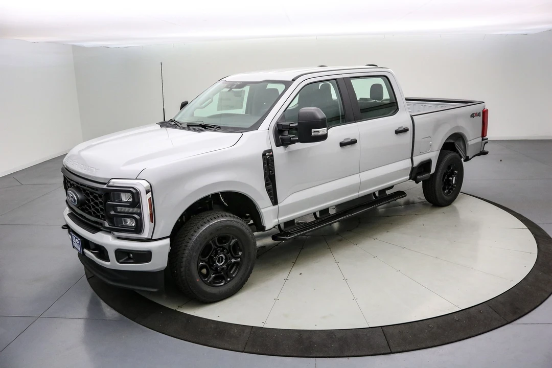 2026 Ford Super Duty 5th Gen - Image 10 of 21