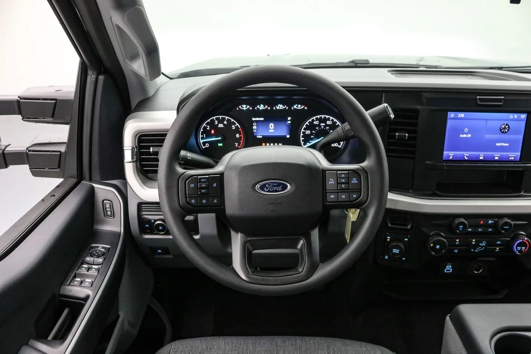 2026 Ford Super Duty 5th Gen - Image 14 of 21