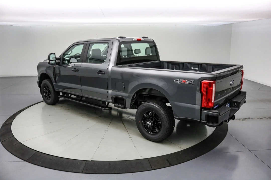 2026 Ford Super Duty 5th Gen - Image 8 of 21