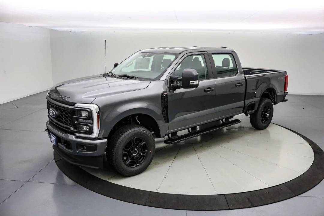 2026 Ford Super Duty 5th Gen - Image 10 of 21