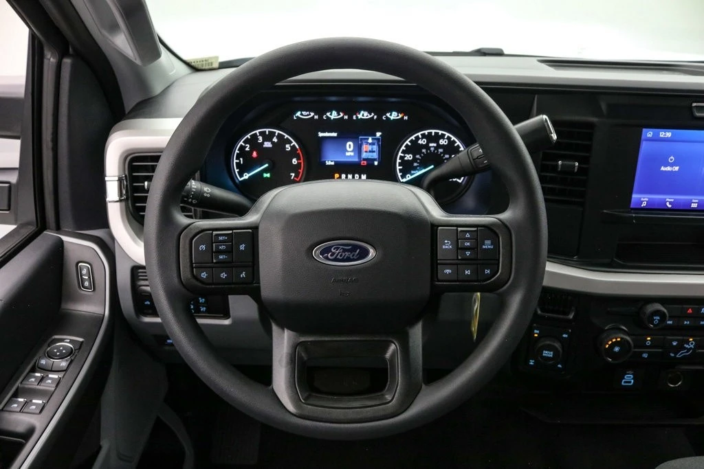 2026 Ford Super Duty 4th Gen - Image 15 of 21