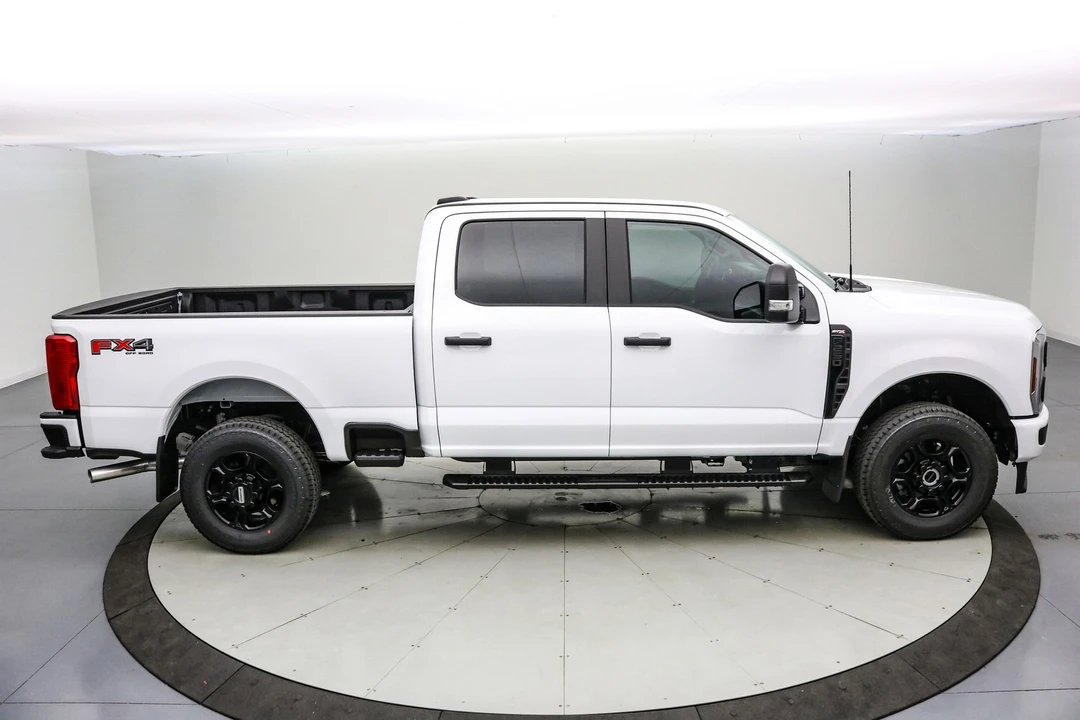 2026 Ford Super Duty 4th Gen - Image 4 of 21