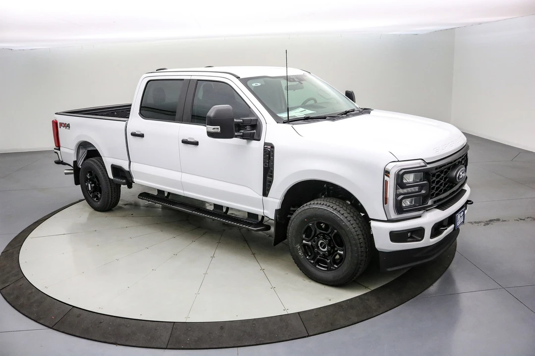 2026 Ford Super Duty 4th Gen - Image 2 of 21