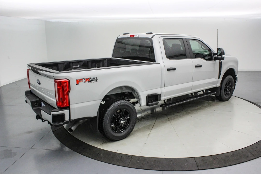 2026 Ford Super Duty 5th Gen - Image 5 of 21