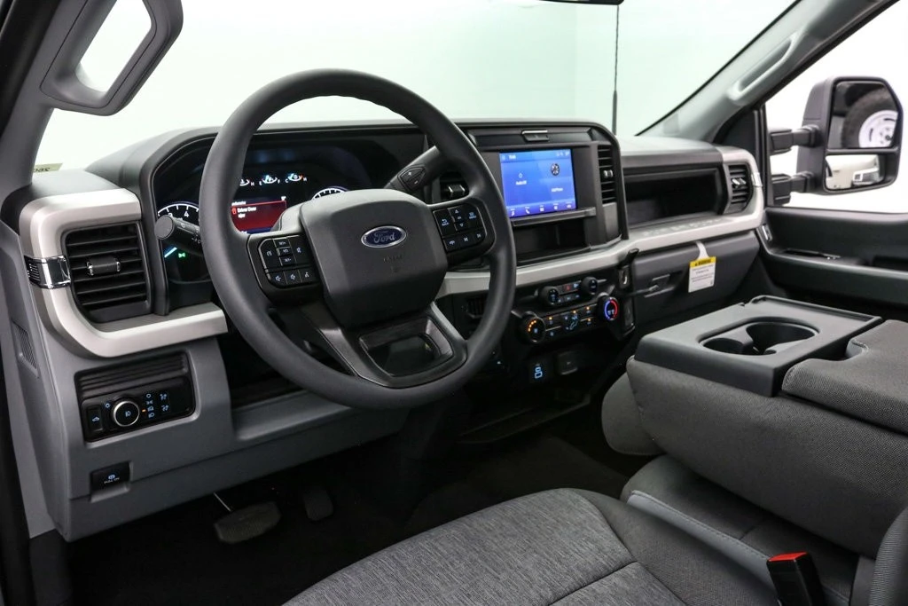 2026 Ford Super Duty 5th Gen - Image 14 of 21