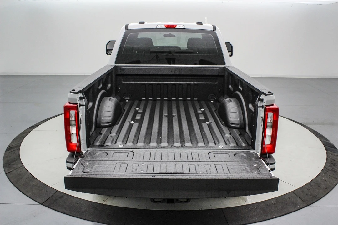 2026 Ford Super Duty 5th Gen - Image 7 of 21