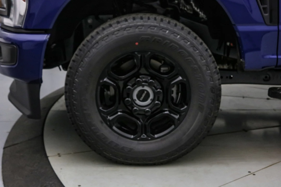 2026 Ford Super Duty 5th Gen - Image 12 of 21