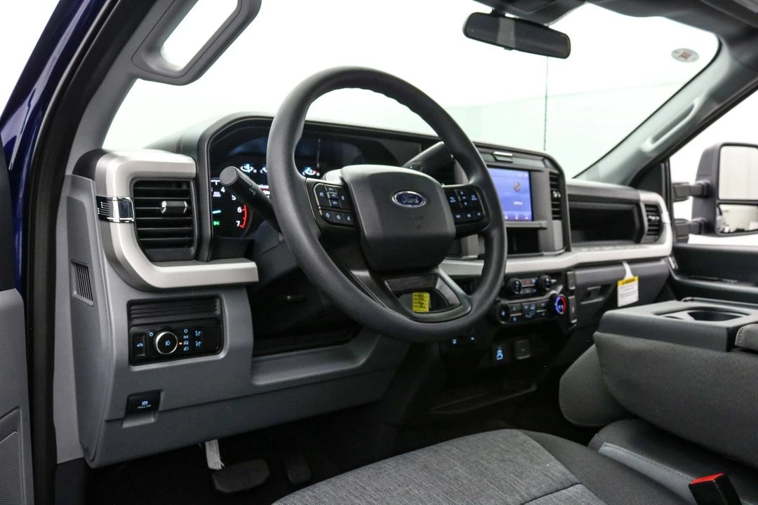 2026 Ford Super Duty 5th Gen - Image 14 of 21