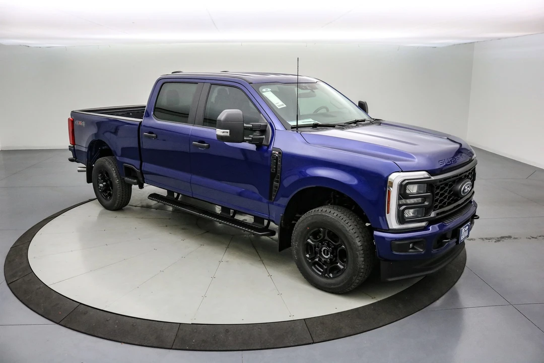 2026 Ford Super Duty 5th Gen - Image 2 of 21