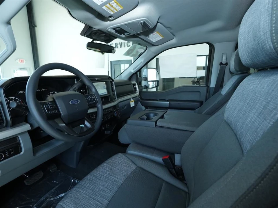 2026 Ford Super Duty 5th Gen - Image 12 of 12