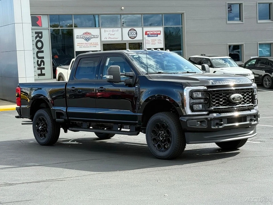 2026 Ford Super Duty 5th Gen - Image 9 of 12