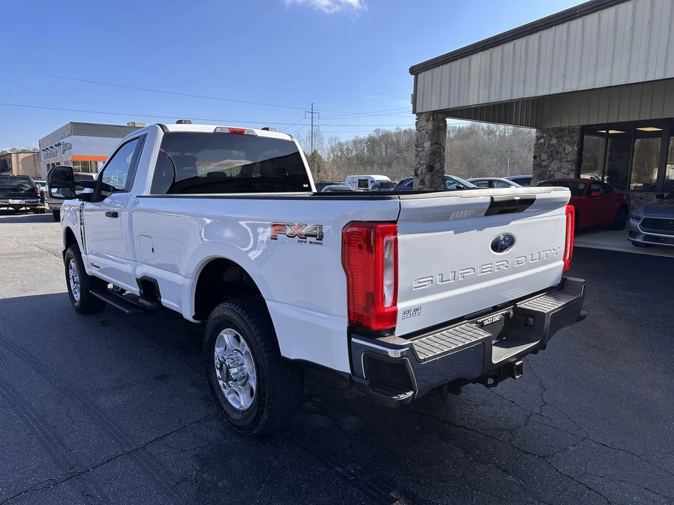 2026 Ford Super Duty 5th Gen - Image 8 of 12
