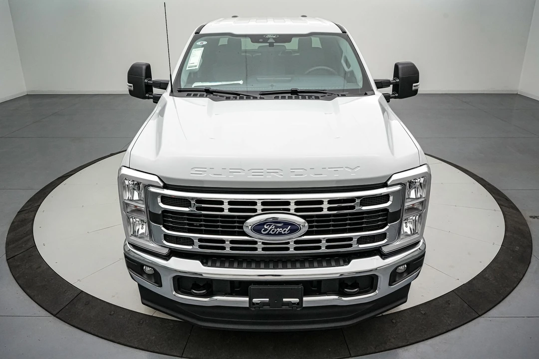 2026 Ford Super Duty 5th Gen - Image 12 of 21