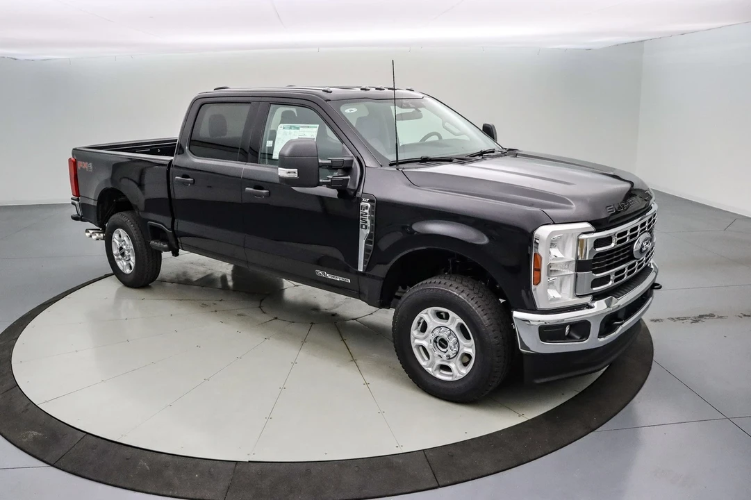 2026 Ford Super Duty 5th Gen - Image 2 of 21