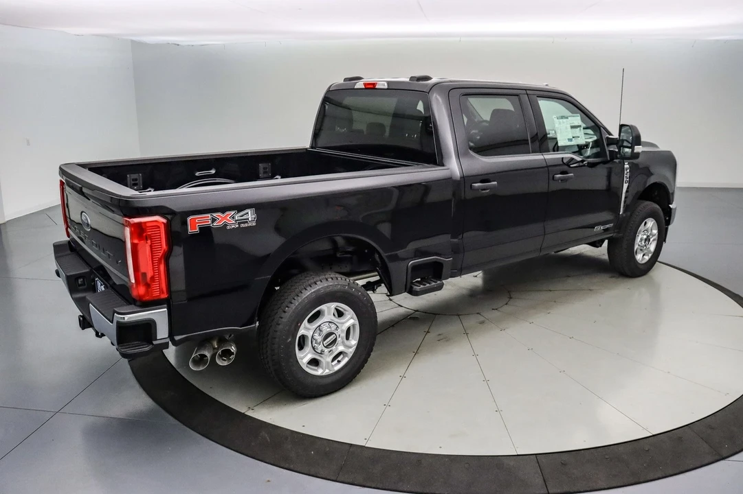2026 Ford Super Duty 5th Gen - Image 5 of 21