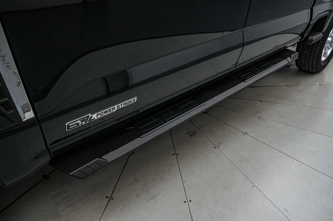 2026 Ford Super Duty 5th Gen - Image 13 of 21