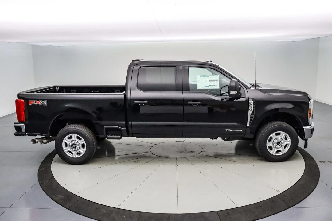 2026 Ford Super Duty 5th Gen - Image 4 of 21