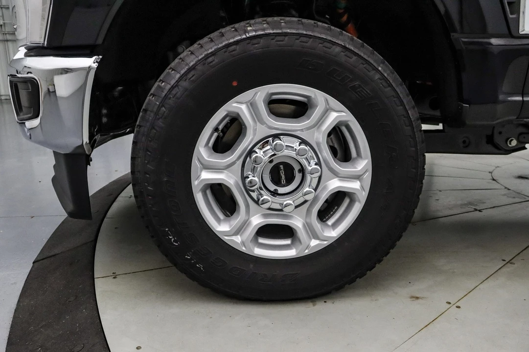 2026 Ford Super Duty 5th Gen - Image 12 of 21