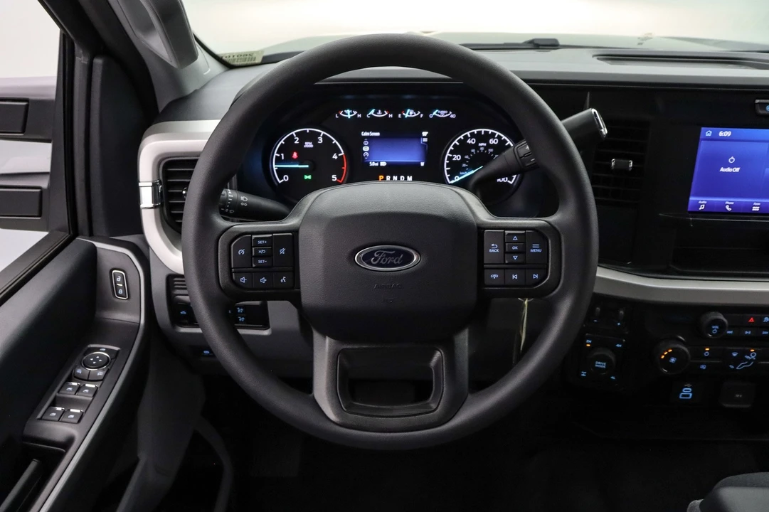 2026 Ford Super Duty 5th Gen - Image 17 of 21