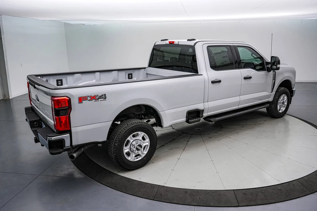2026 Ford Super Duty 5th Gen - Image 5 of 21